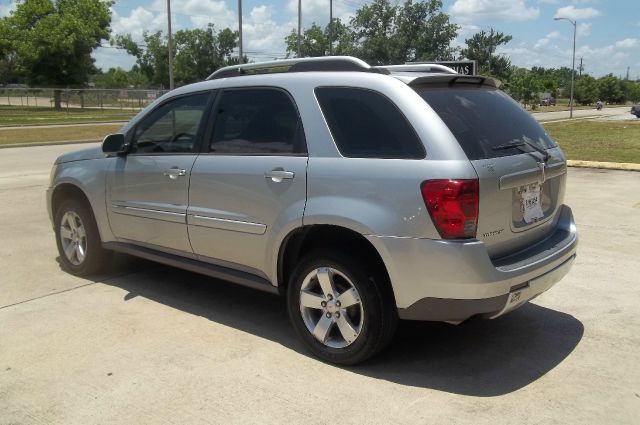 Pontiac Torrent 2006 photo 2