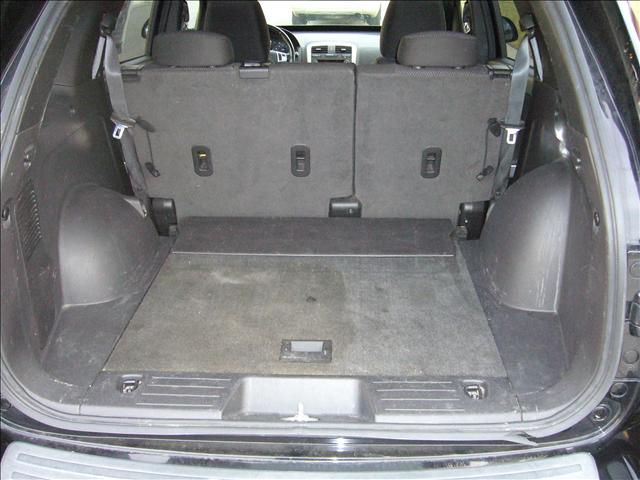 Pontiac Torrent 2008 photo 2