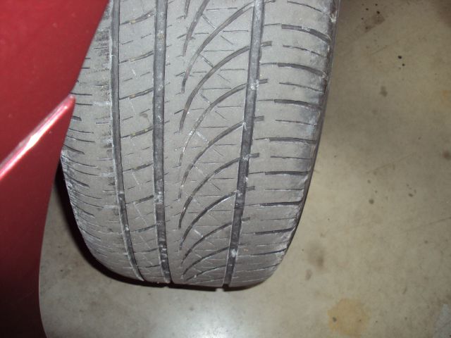 Pontiac Torrent 2008 photo 3