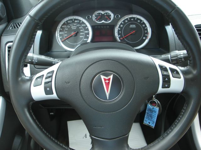 Pontiac Torrent 2008 photo 1