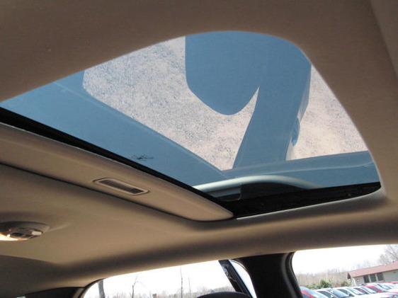 Pontiac Torrent 2008 photo 9