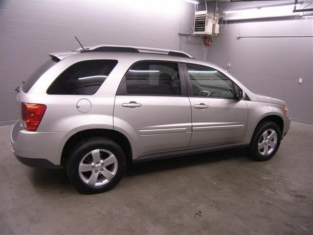 Pontiac Torrent 2008 photo 1