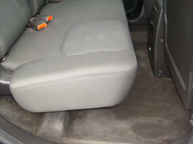 Pontiac Torrent 2008 photo 16