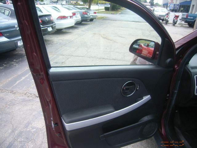 Pontiac Torrent EX - DUAL Power Doors SUV