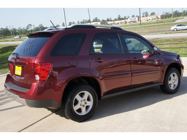 Pontiac Torrent 2008 photo 3