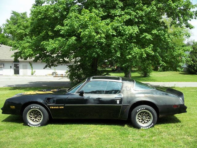 Pontiac TRANS AM 1977 photo 21
