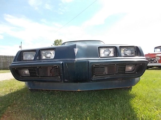 Pontiac TRANS AM 1979 photo 2