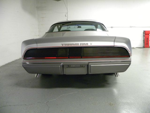 Pontiac TRANS AM 1979 photo 2