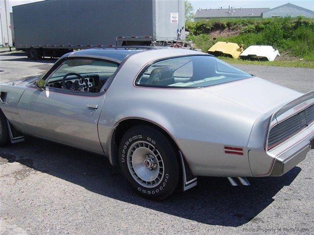 Pontiac TRANS AM Reg Cab 133 WB 2WD Unspecified