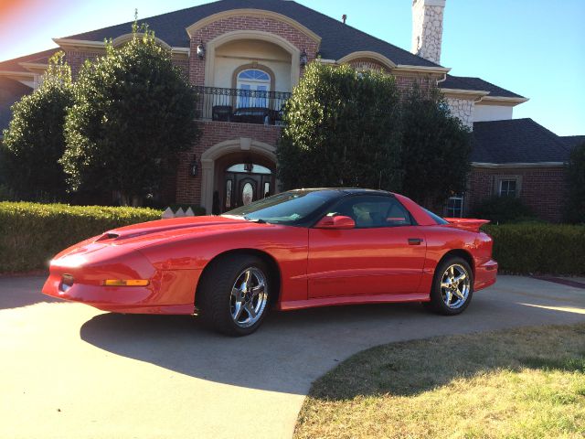 Pontiac TRANS AM 1996 photo 2