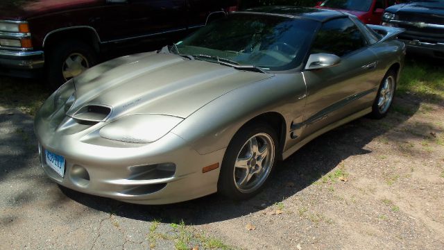 Pontiac TRANS AM 2001 photo 2