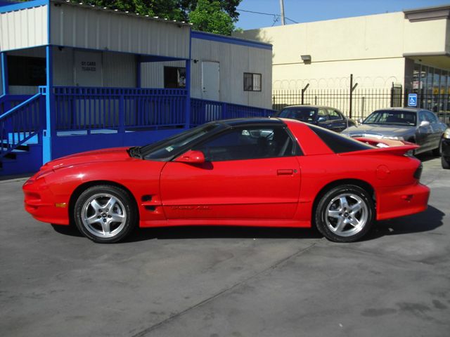 Pontiac TRANS AM 2002 photo 13