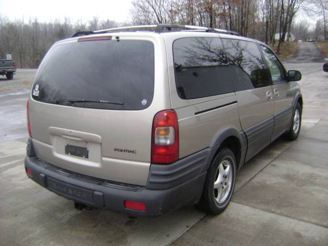 Pontiac Trans Sport 1997 photo 2