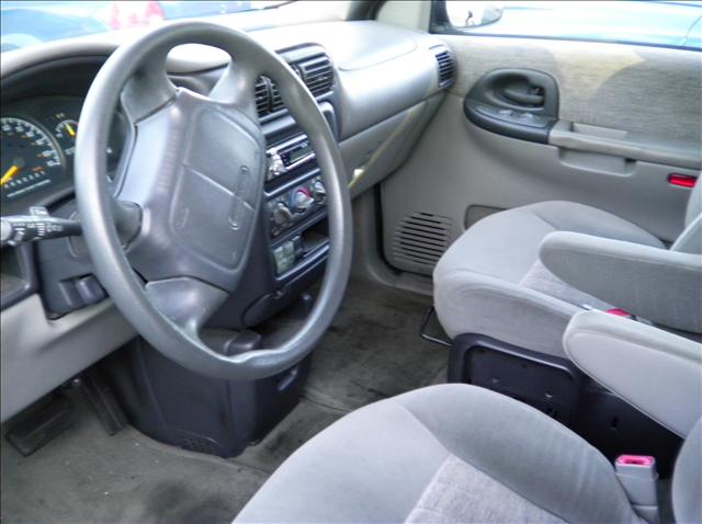 Pontiac Trans Sport 1997 photo 2