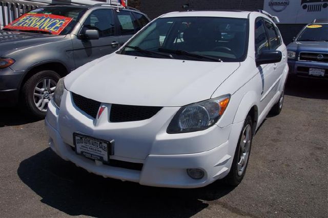 Pontiac Vibe 2003 photo 2