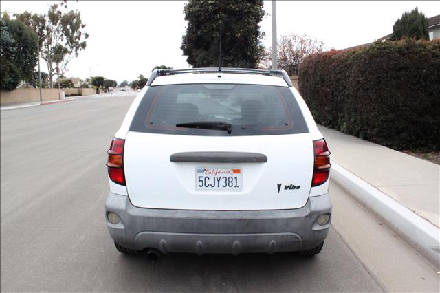 Pontiac Vibe 2003 photo 2