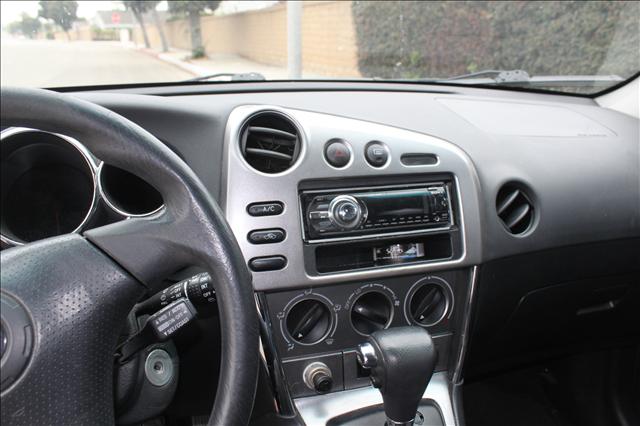 Pontiac Vibe 2003 photo 4