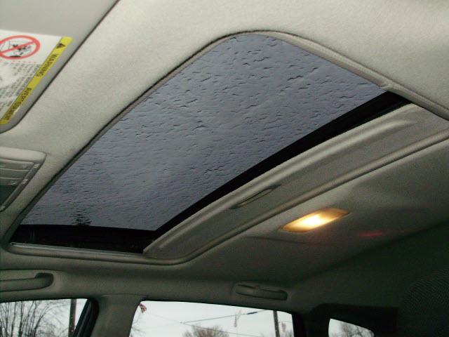 Pontiac Vibe 2003 photo 3