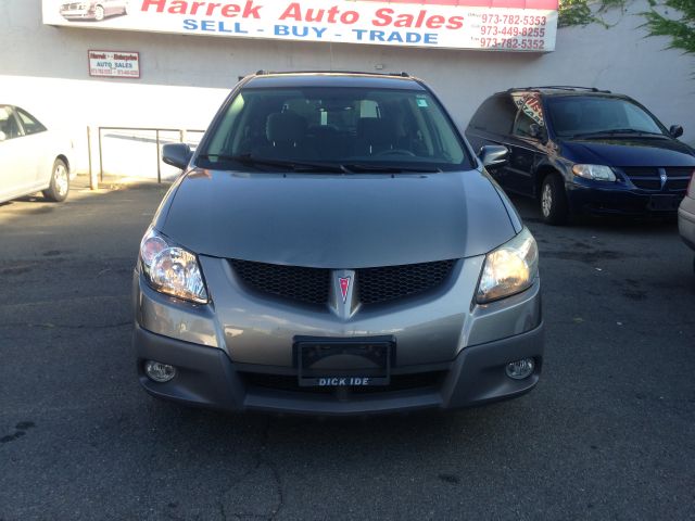 Pontiac Vibe 2003 photo 2