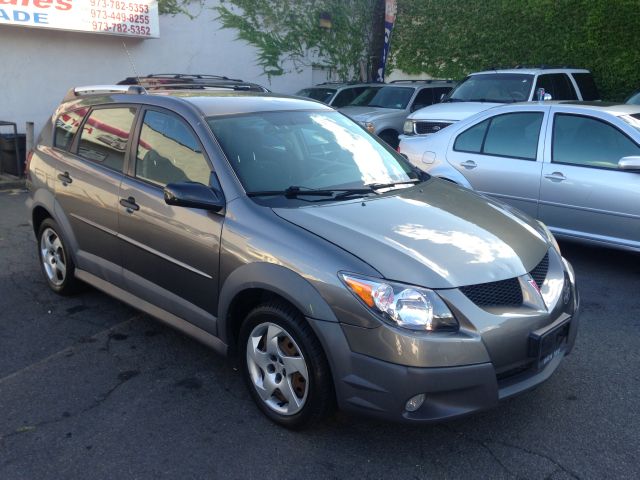 Pontiac Vibe 2003 photo 3