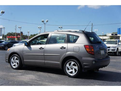 Pontiac Vibe 2003 photo 2