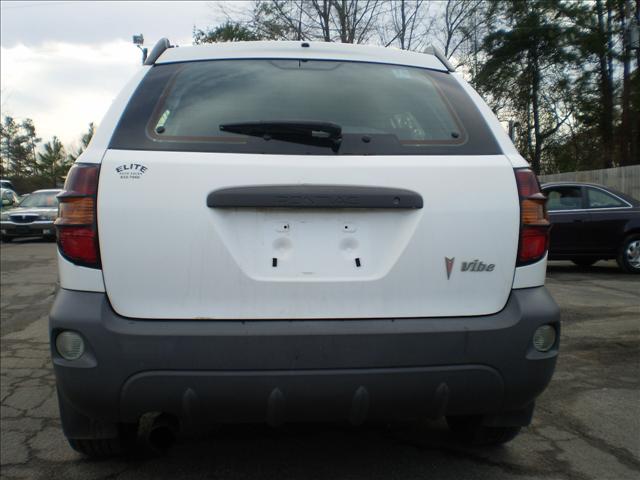 Pontiac Vibe 2003 photo 1