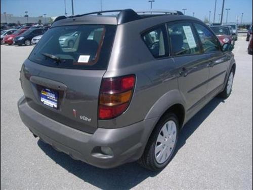 Pontiac Vibe 2003 photo 3