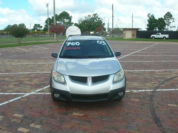 Pontiac Vibe 2003 photo 2