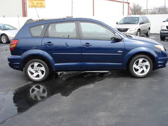 Pontiac Vibe 2003 photo 3
