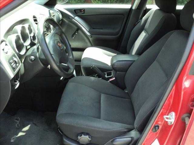 Pontiac Vibe 2003 photo 4