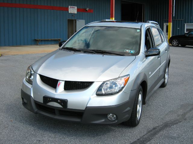 Pontiac Vibe Base SUV