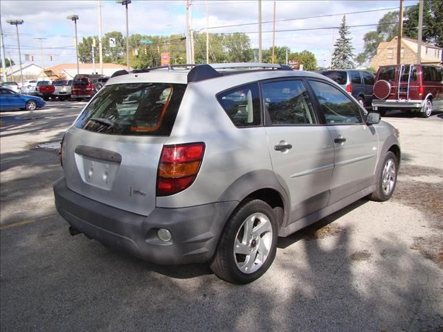 Pontiac Vibe 2004 photo 3