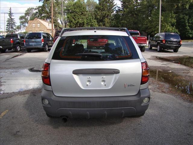 Pontiac Vibe 2004 photo 4