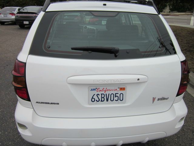 Pontiac Vibe 2004 photo 1