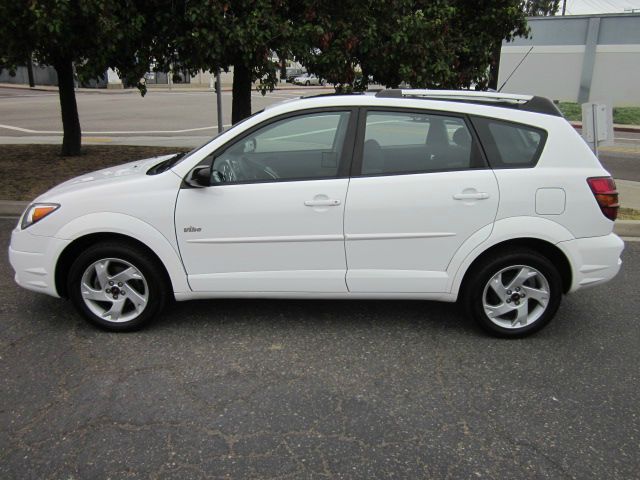 Pontiac Vibe 2004 photo 4