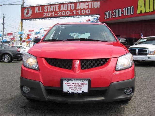 Pontiac Vibe 2004 photo 2