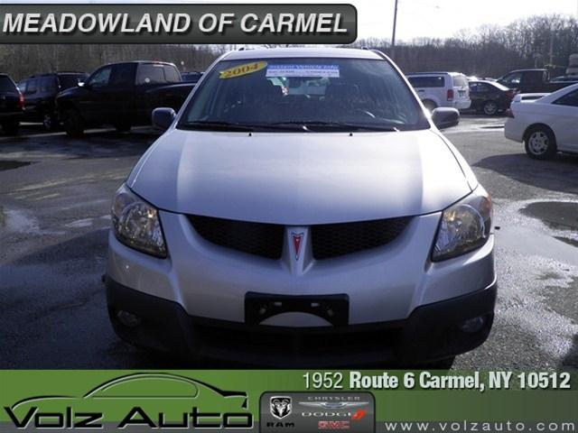 Pontiac Vibe 2004 photo 1