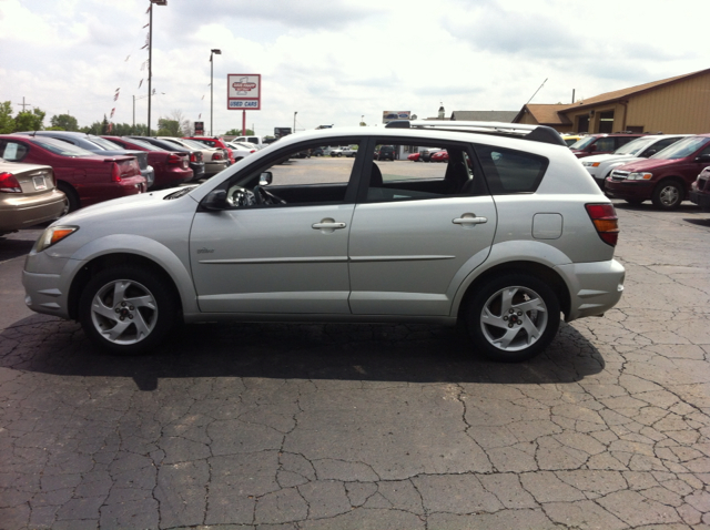 Pontiac Vibe 2004 photo 6