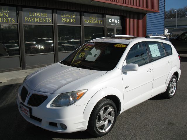 Pontiac Vibe 2005 photo 3