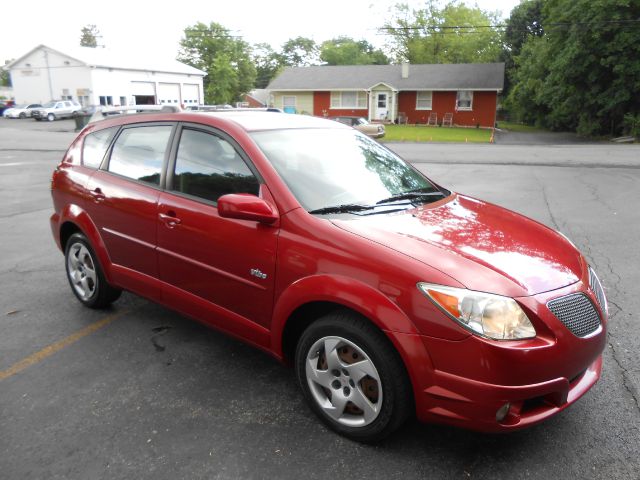 Pontiac Vibe 2005 photo 17