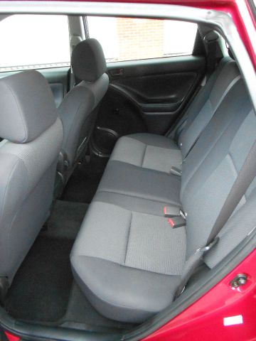 Pontiac Vibe 2005 photo 25