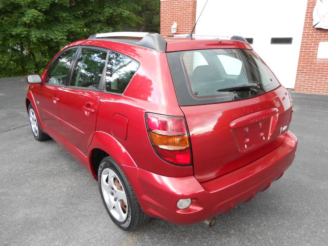 Pontiac Vibe 2005 photo 28