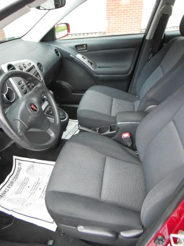 Pontiac Vibe 2005 photo 3