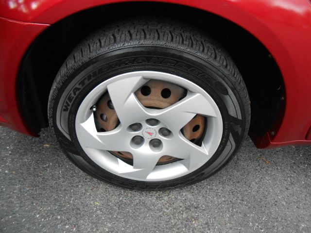 Pontiac Vibe 2005 photo 8