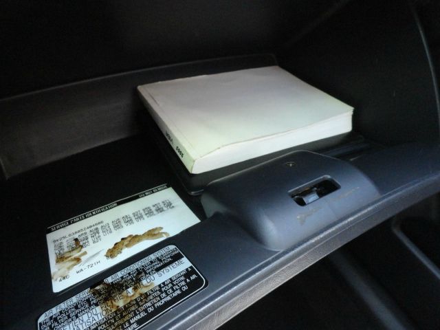 Pontiac Vibe 2005 photo 1