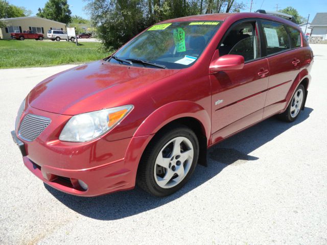 Pontiac Vibe 2005 photo 2