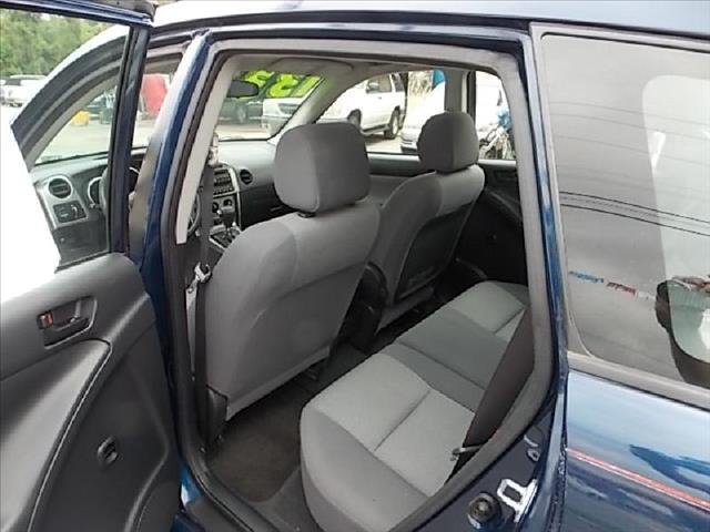 Pontiac Vibe 2005 photo 3