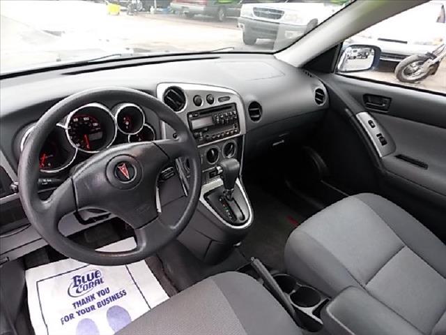 Pontiac Vibe 2005 photo 4