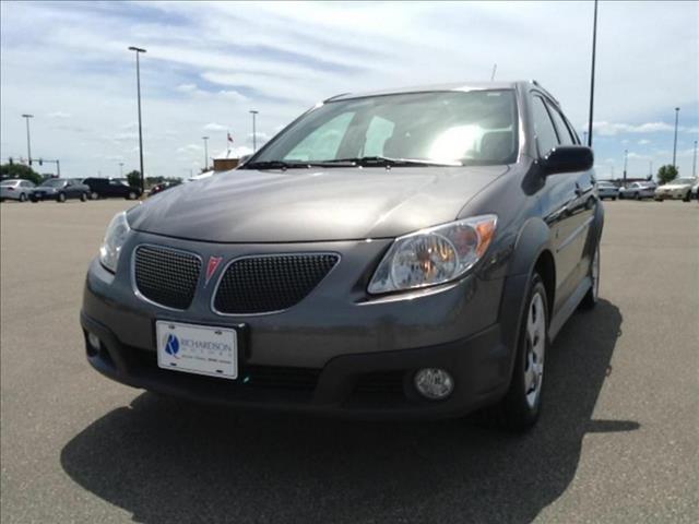 Pontiac Vibe 2005 photo 1
