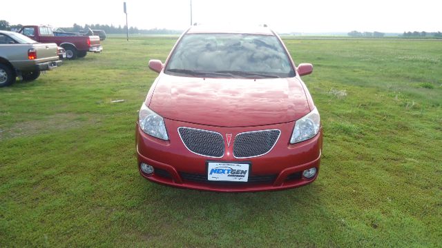 Pontiac Vibe 2005 photo 1